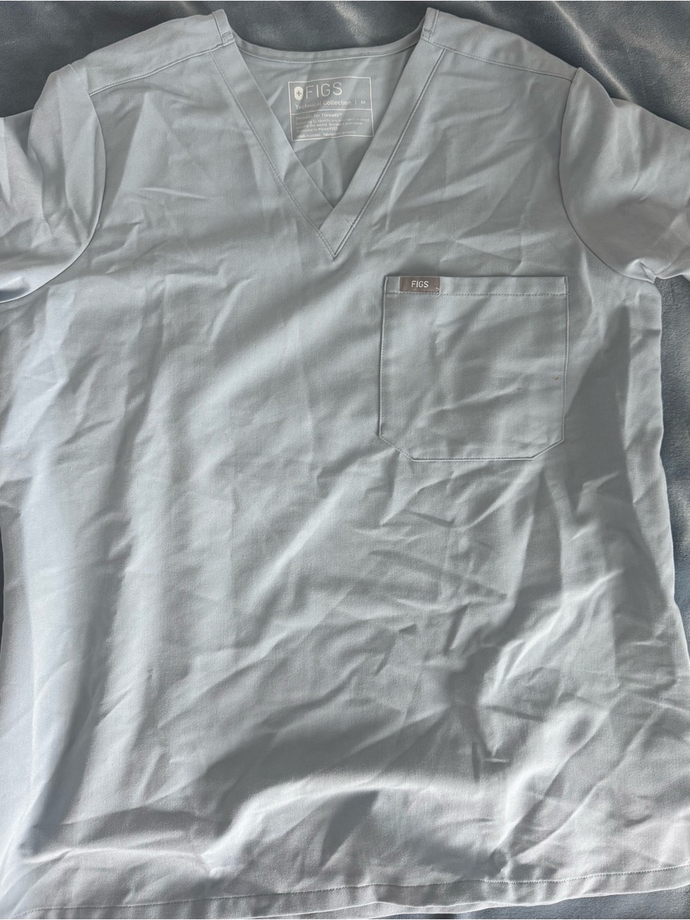 FIGS so Light Gray V-Neck Scrub Top and bottom